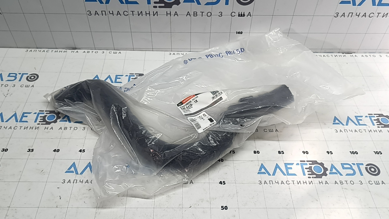 Upper Cooling Hose Ford Fusion mk5 17-20 2.0T OEM