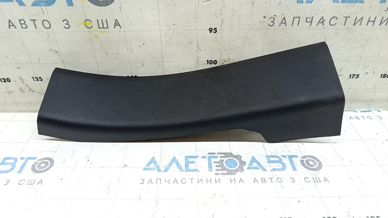 Rear left door sill plate for Ford Escape MK4 20-26, black, scratches