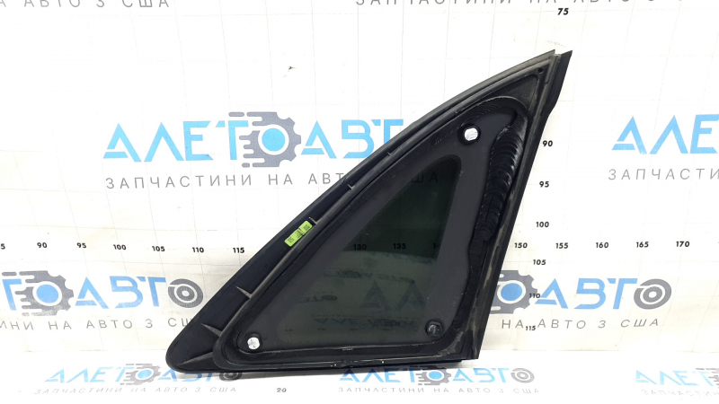 Rear left window with fixed glass for Ford Escape MK4 20-26 chrome + matte black