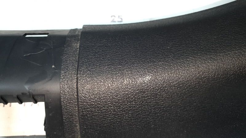 Audi A5 F5 18-25 5D lower right center pillar trim, black, scratched