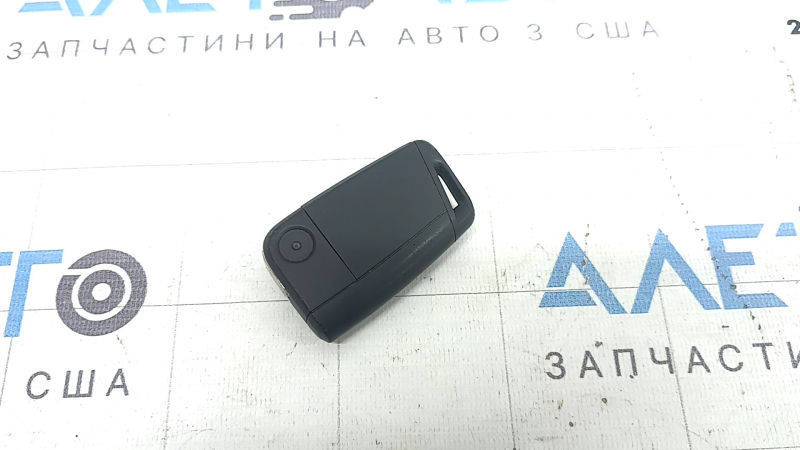 VW Tiguan 18-20 keyless, 4-button, matte finish, no emblem, scratches