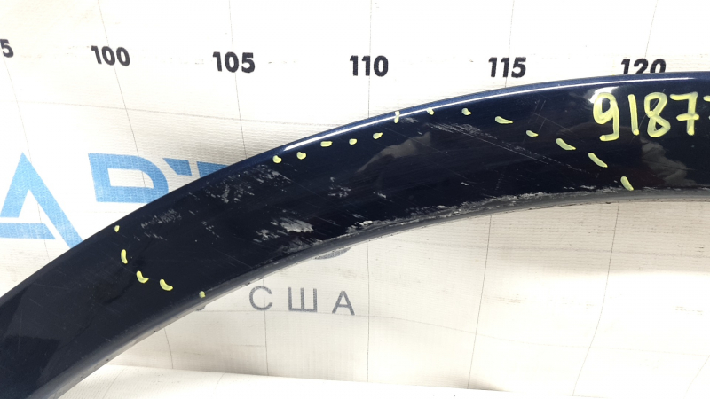 Rear right fender arch trim for Audi Q7 16-19 on body for R18-R20, blue, scratches