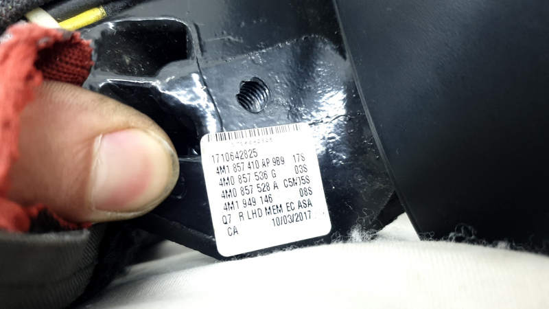 Right side mirror assembly for Audi Q7 16-19, 15+4 pins, heated, auto-dimming, auto-folding, turn signal, camera, BSM, blue, worn