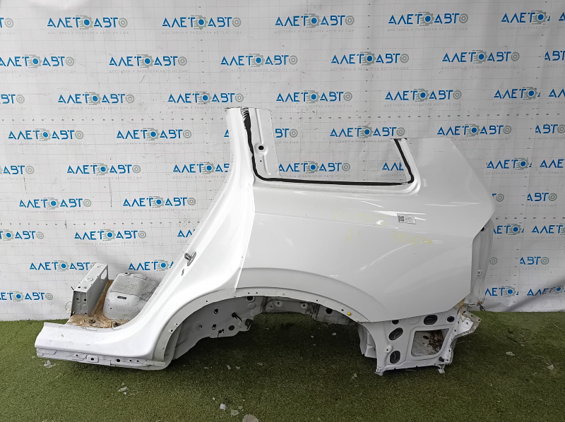 Quarter wing rear left Volvo XC90 16-25 on the body, white, butt