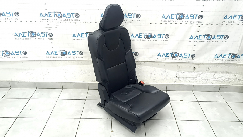 Right rear seat Volvo XC90 16-23 black leather for 3 rows, wrinkled