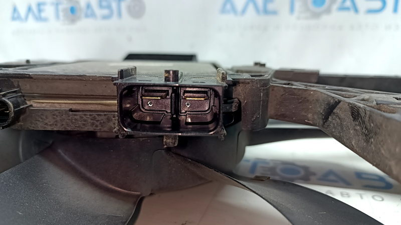 The diffuser radiator shroud assembly for a Toyota Camry V70 18-24 hybrid is broken.