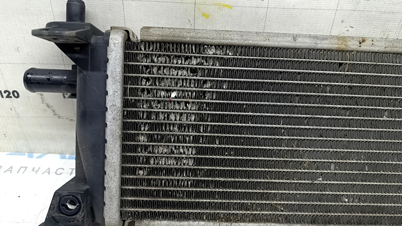Honda Accord 18-22 2.0 hybrid inverter cooling radiator, dented honeycomb