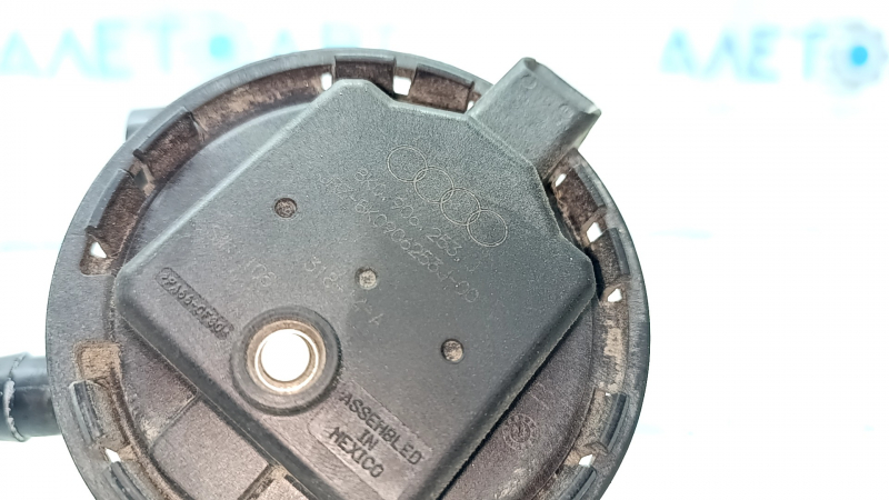 Fuel Vapor Leak Detection Pump for Audi A6 C7 12-18