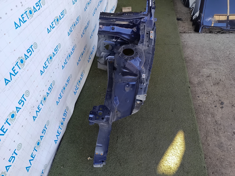 Front left quarter panel of Lexus ES300h ES350 13-18 on the body, blue, dent