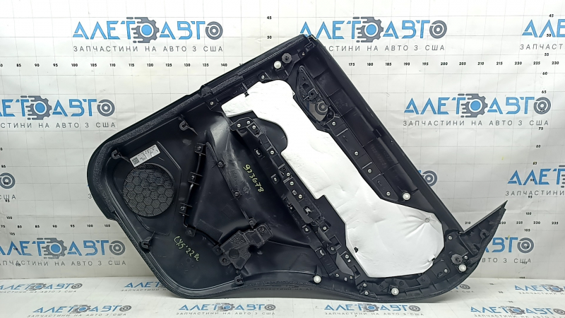Rear left door panel for Mazda CX-5 17-23 with black leather insert, gray leather armrest, butt, needs cleaning, scratches