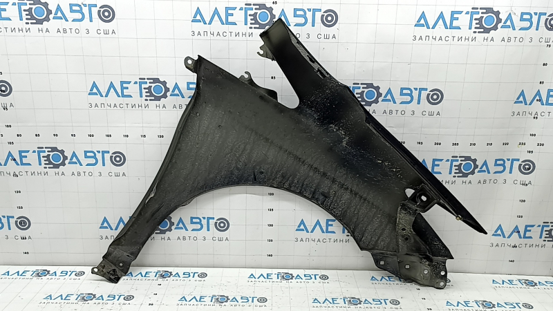 Front left fender Toyota Prius 30 13-15 black 202, bumps, dents