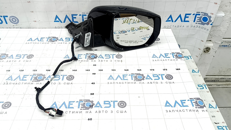 Right side mirror assembly for Jeep Grand Cherokee WL 21-26, 8+4 pins, turn signal, heated, BSM, chrome housing, black