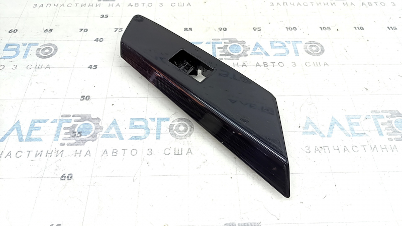 Rear right window lift control trim for Toyota Rav4 16-18, black, worn