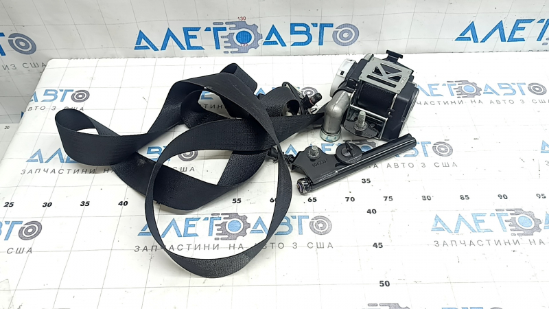 Driver's seat belt with pretensioner for Ford Edge 19-24 black