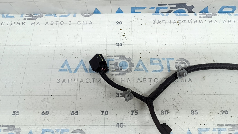 Kia Sportage 23-26 HEV radiator deflector blind wiring, broken connector