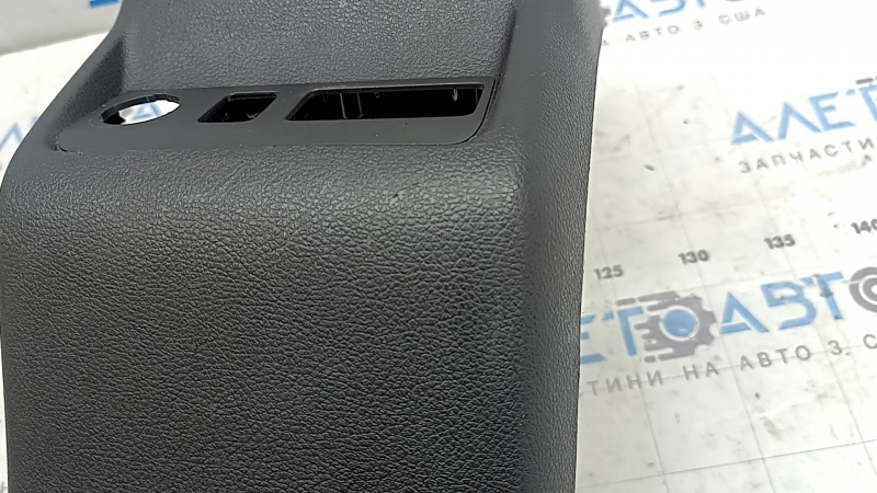 Rear center console trim for Infiniti QX50 19-22, black with chrome, with deflector, for heated rear seats, scratches, cracks in fasteners