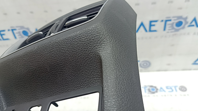 Rear center console trim for Infiniti QX50 19-22, black with chrome, with deflector, for heated rear seats, scratches, cracks in fasteners