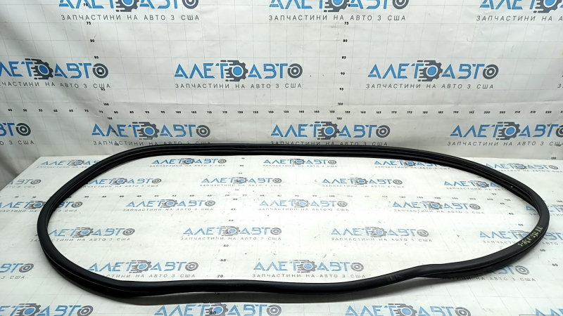 Rear right door seal for Kia Sportage 23-26