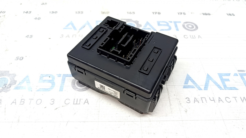 Kia Sportage 23-26 HEV underhood fuse box