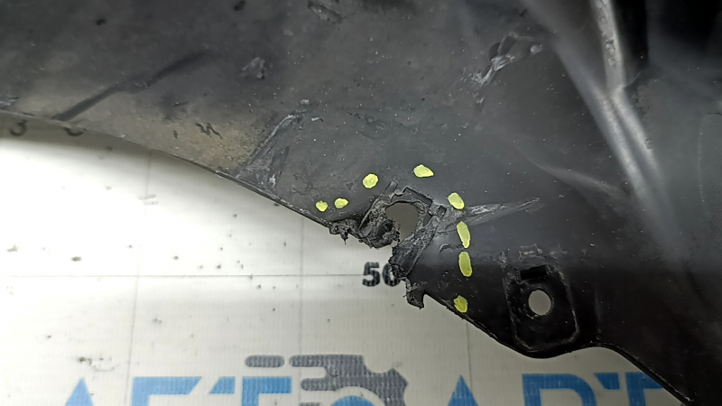Infiniti QX50 19-20 front bumper lip: structure, scratches, dented, torn