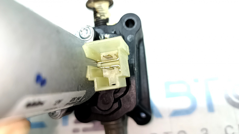Longitudinal adjustment motor for the passenger seat Mercedes H247 GLA 20-26 without frame
