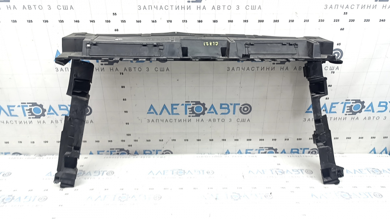 Upper radiator deflector for Mercedes H247 GLA 20-26 M260