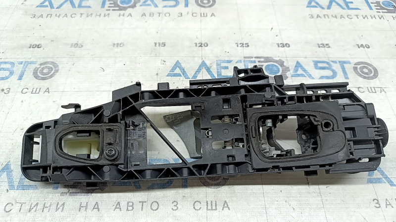 Mercedes H247 GLA 20-26 front right door handle mechanism for keyless operation