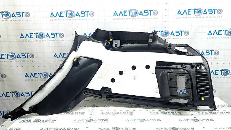 Left arch trim for Jeep Grand Cherokee WK2 16-17, black, electric, scratches, worn, broken fasteners