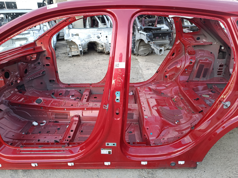 The central left body pillar of the Mercedes H247 GLA 20-26 on the body