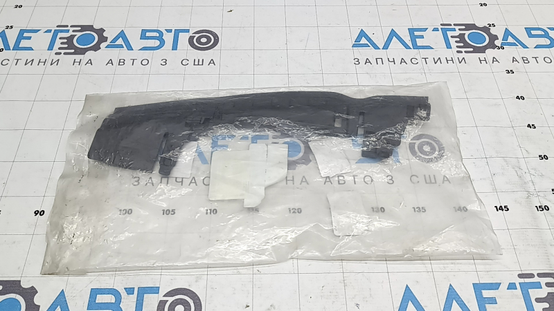 Upper radiator deflector for Chevrolet Cruze 11-15
