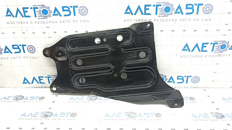 Left underbody protection for Jeep Grand Cherokee WK2 14-22 metal
