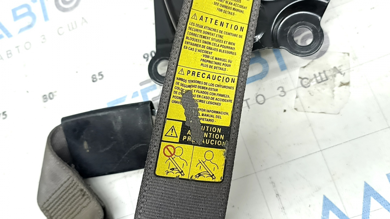 Seat belt 3rd row center Toyota Sequoia 2017 gray, worn for cleaning