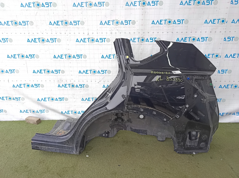 Quarter wing rear left Nissan Rogue 21-24 US built on body, black