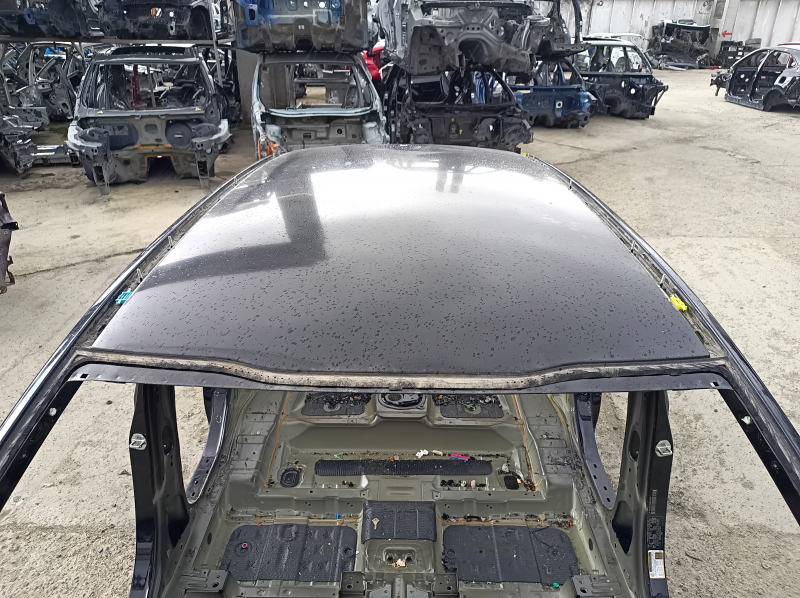 Kia Niro 17-22 metal roof without sunroof, on the body, dented