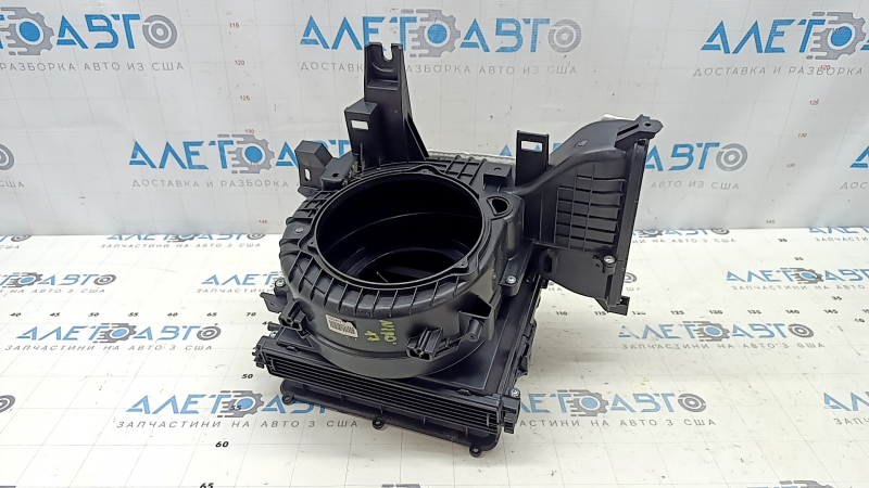 Kia Niro 17-19 HEV, PHEV bare heater housing ventilation (3 parts)
