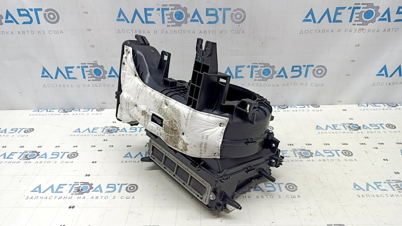 Kia Niro 17-19 HEV, PHEV bare heater housing ventilation (3 parts)