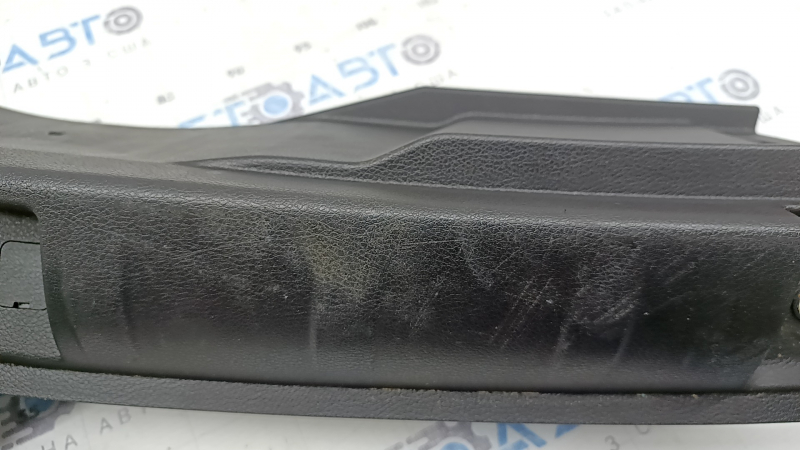 Jeep Renegade 15-23 trunk opening trim, black, scratches, scuffs