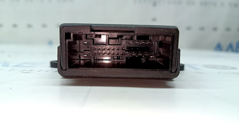 Lincoln MKZ 17-20 headlight corrector control unit