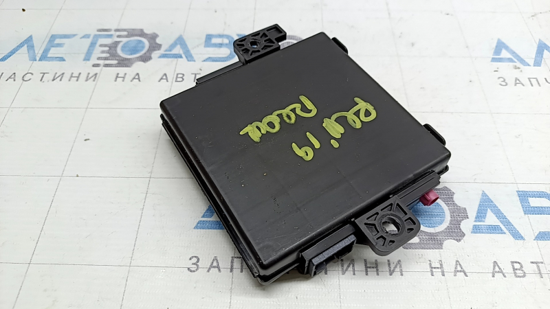 Passive Entry Module Jeep Renegade 15-23