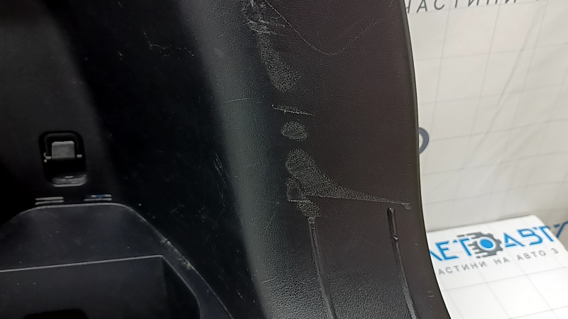 Right arch trim for Hyundai Tucson 2020-2026, black, 1.6T HEV, PHEV, with hooks, scratches, broken fastener