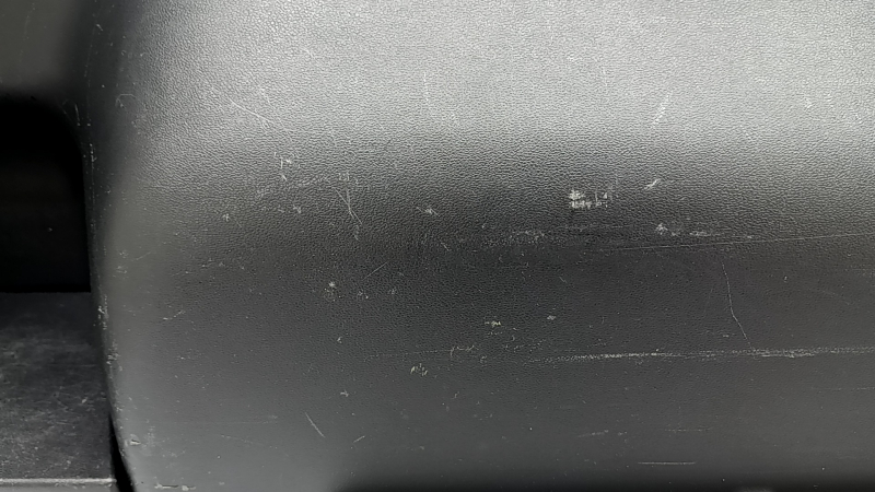 Left arch trim for Hyundai Tucson 2020-2026, black, 1.6T HEV, PHEV, with hooks, lamp, and cigarette lighter, scratches