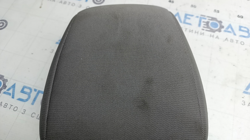 Headrest 2nd row rear right Toyota Sienna 21-26 gray fabric, dry cleanable