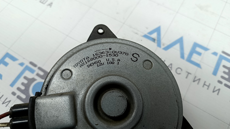 Right cooling fan motor for Toyota Avalon 13-18 2.5 hybrid