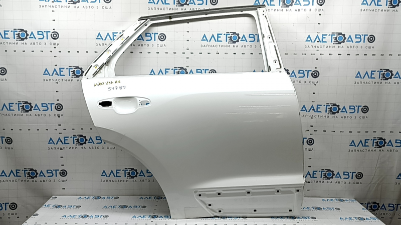 Kia Niro 23-26 white SWP rear right door with glossy upper chrome molding