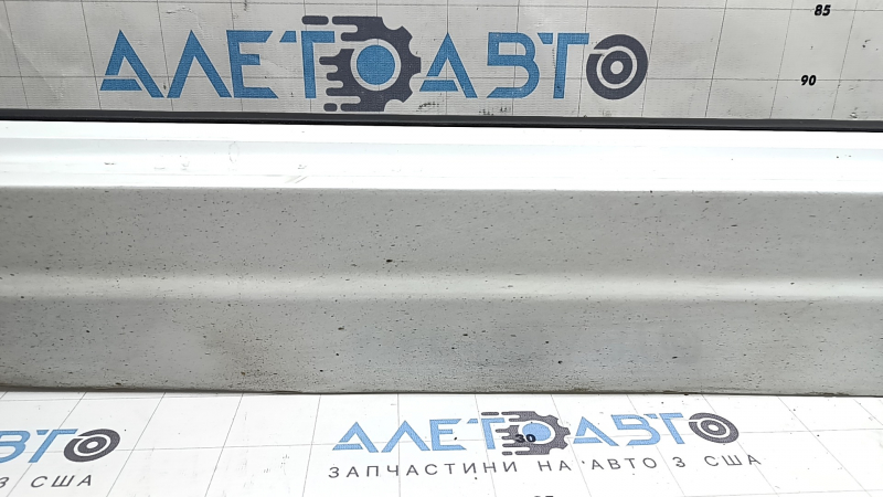 Left side sill for Volvo XC90 16-26 with seal, white, scratches, tears, broken mount
