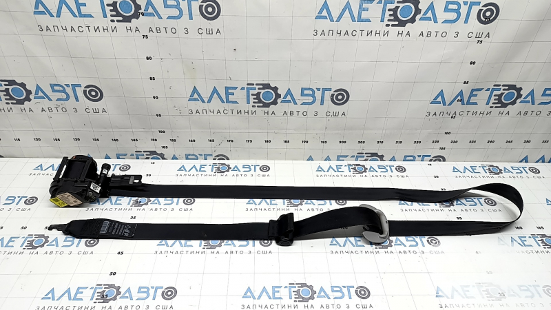 Hyundai Tucson 16-21 black passenger seat belt, broken