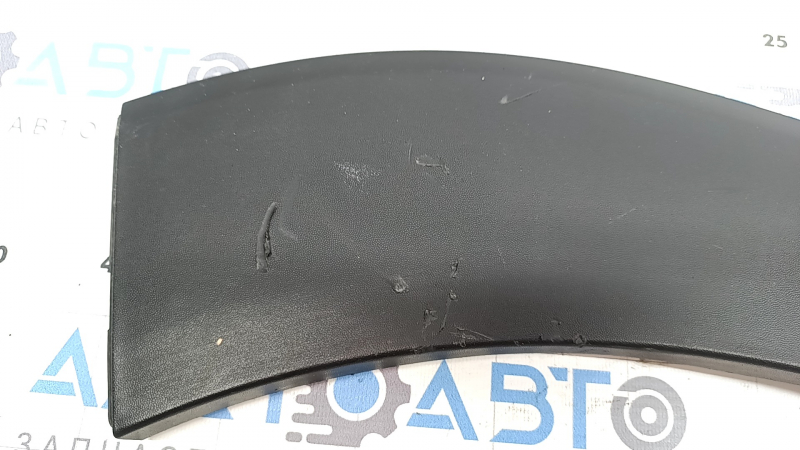 Rear right fender arch trim for Hyundai Tucson 16-21: structure, scratches, crack in fastening