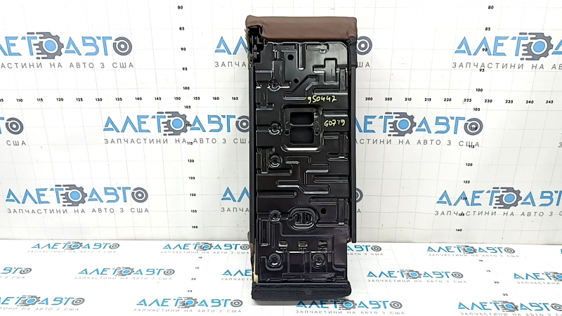 Rear seat armrest, 2nd row, BMW X7 G07 19-22, complete, leather for 7 seats, brown Coffee, dented, melted, scratches