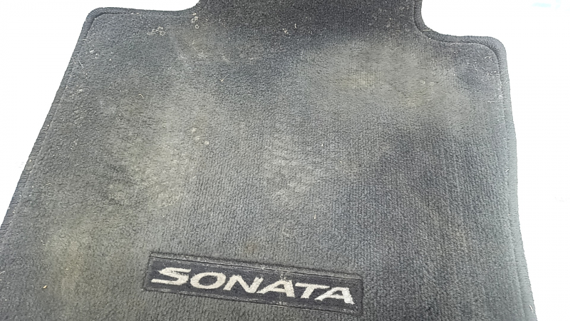 Front left fabric floor mat for Hyundai Sonata 11-15, black, dry cleanable
