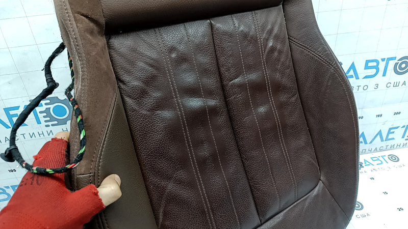 Audi Q5 80A 18-20 driver's seat cushion upholstery, brown leather, Standard, heated, wrinkled